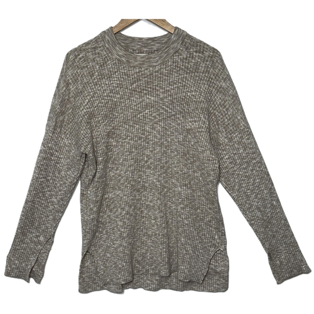 Abercrombie & Fitch Soft AF Tan Ribbed Knit Long Sleeve Crew Neck Sweater Size M